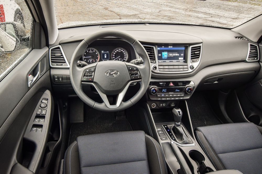interior hyundai tucson