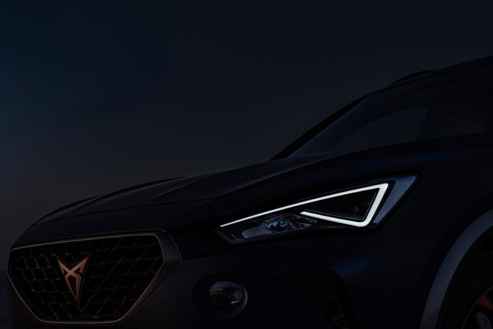 lumini cupra formentor