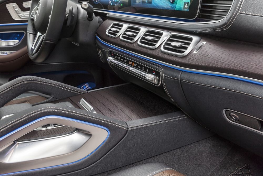 detalii interior mercedes gle