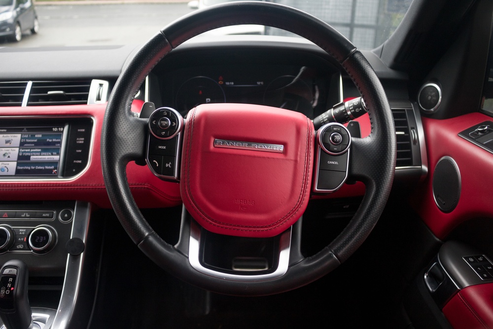 range rover volan dreapta