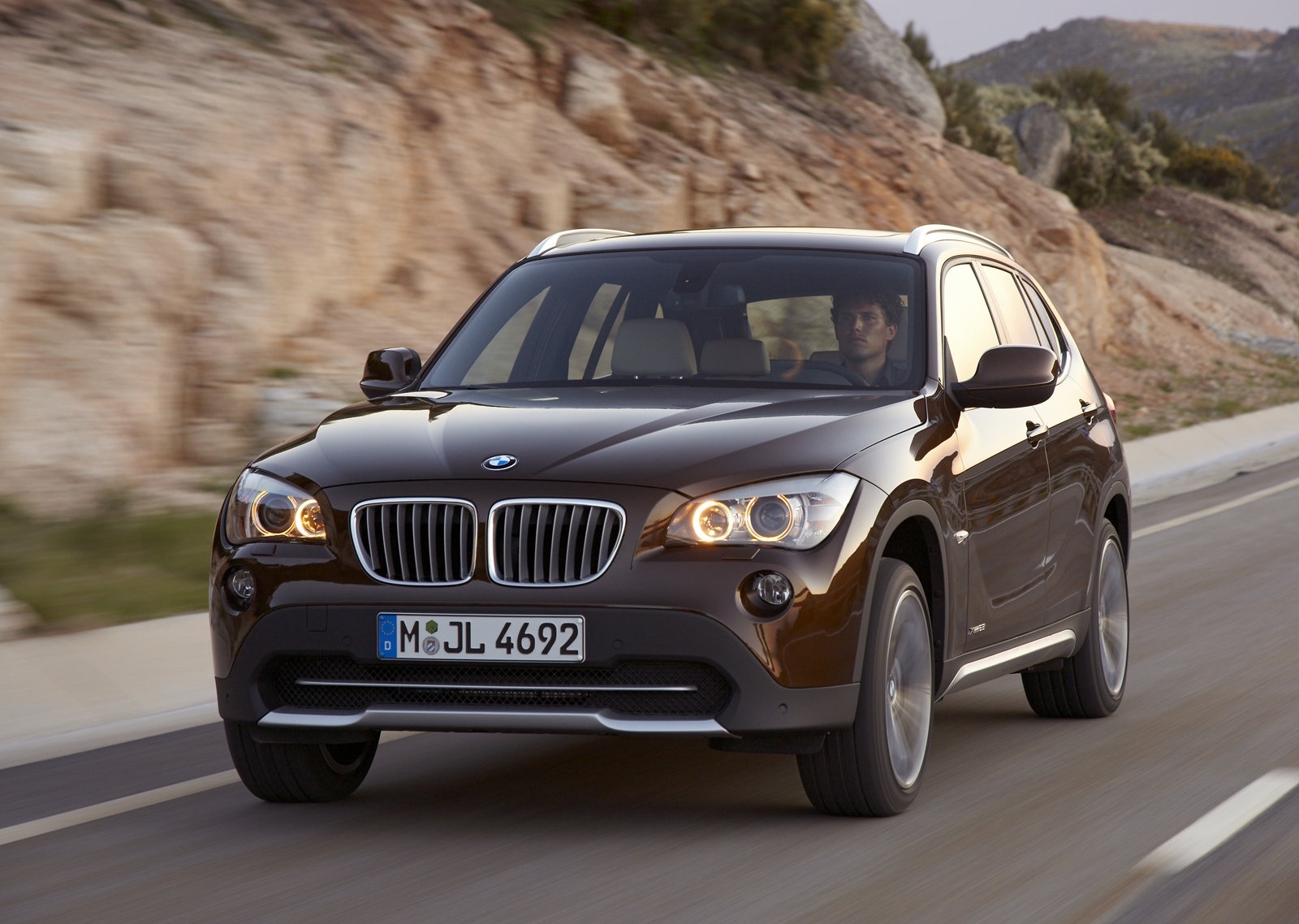 BMW X1 2010 exterior