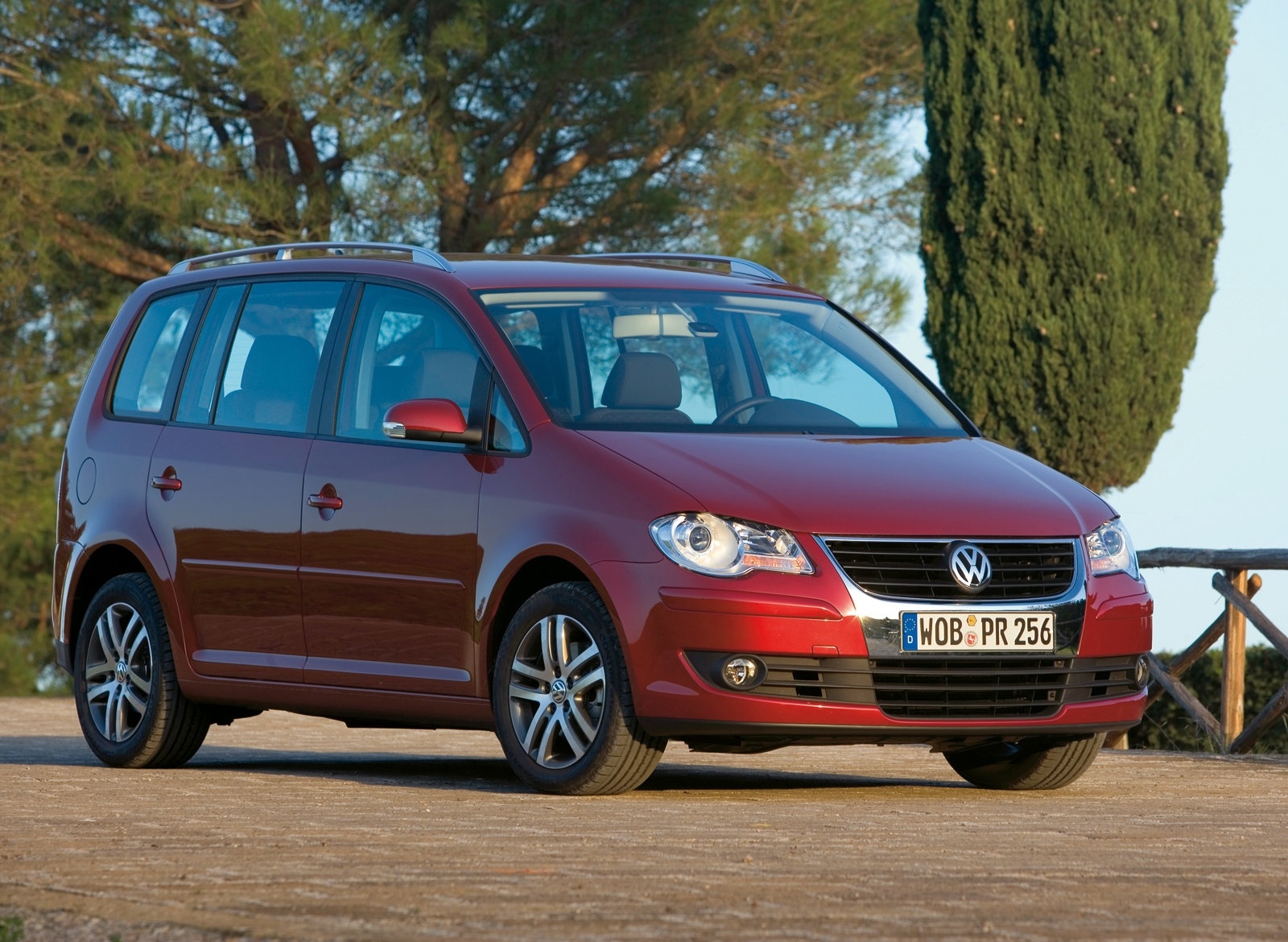 VW Touran 2007 exterior fata