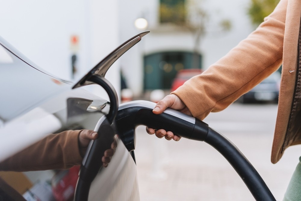 o mașină electrică second-hand