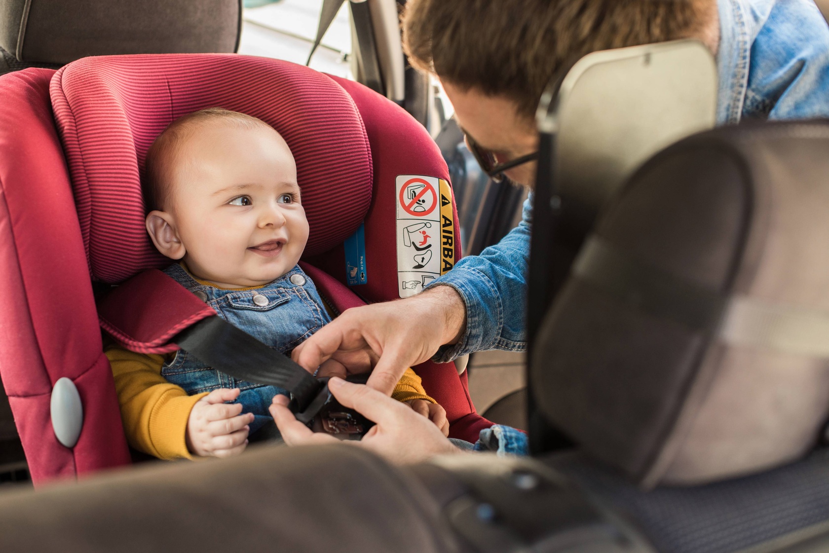 Sistemul auto Isofix pentru bebelusi