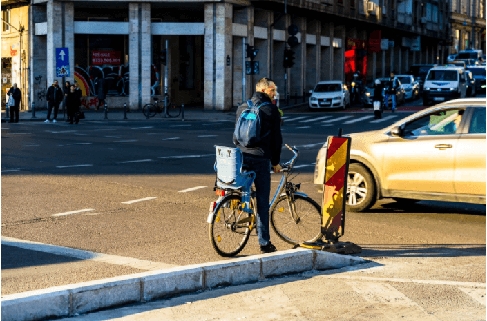 Ce inseamna semnul bike box