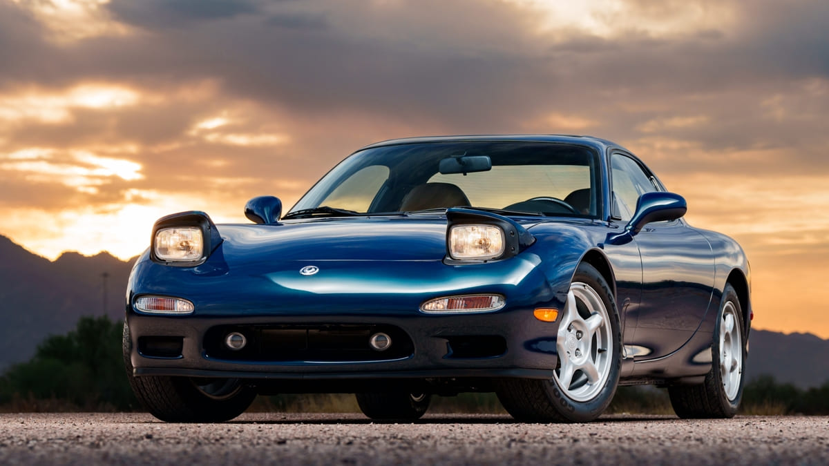 Mazda RX-7: performanta, motorizari si design sportiv