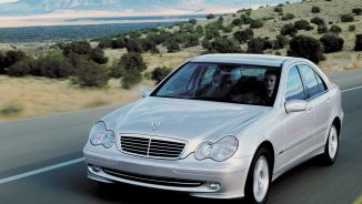 Analiză: Mercedes Clasa C (2000-2007, W203)