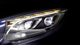 Mercedes-Benz va folosi o nouă generație de blocuri optice LED