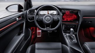 Volkswagen Golf R Touch Concept – în viitor butoanele fizice vor face loc ecranelor tacticle