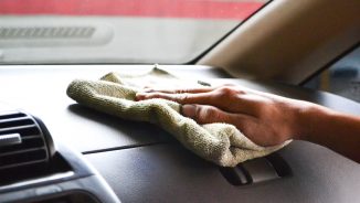 Zece sfaturi pentru a păstra mașina curată