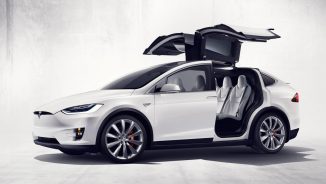 Tesla Model X: compania americană intră pe piața modelelor SUV