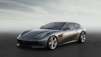 Ferrari FF primește un facelift și un nou nume: GTC4 Lusso