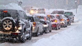 Nu uita să îți pregătești mașina pentru iarnă