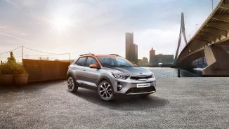 Kia intră în lupta din segmentul SUV-urilor de clasă mică cu noul Stonic