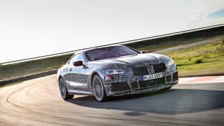 Primele imagini cu BMW Seria 8 Coupe sub forma unui prototip camuflat