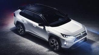 Noua Toyota RAV4 debutează la salonul de la New York