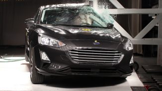 Cinci stele la testele EuroNCAP pentru noua generație Ford Focus și Volvo XC40