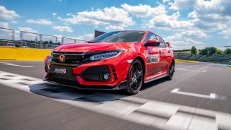 Honda Civic Type R este cea mai rapidă mașină cu tracțiune față pe 5 circuite europene