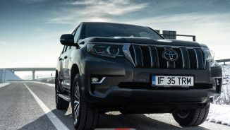 Test Drive Toyota Land Cruiser 2019 [VIDEO]