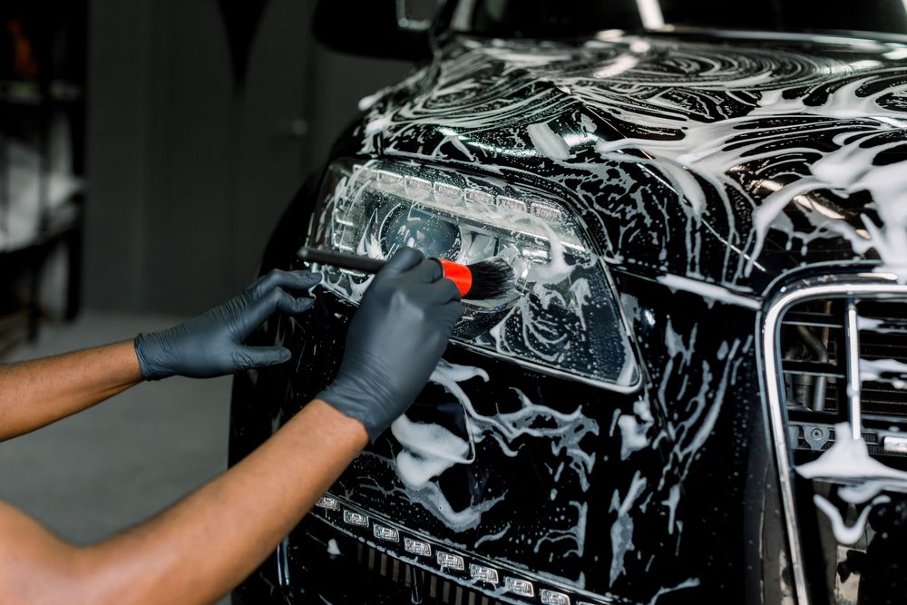 detailing auto exterior