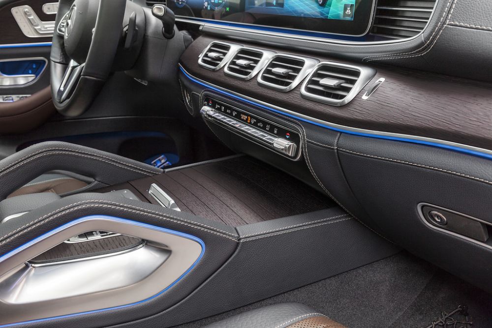 detalii interior mercedes gle