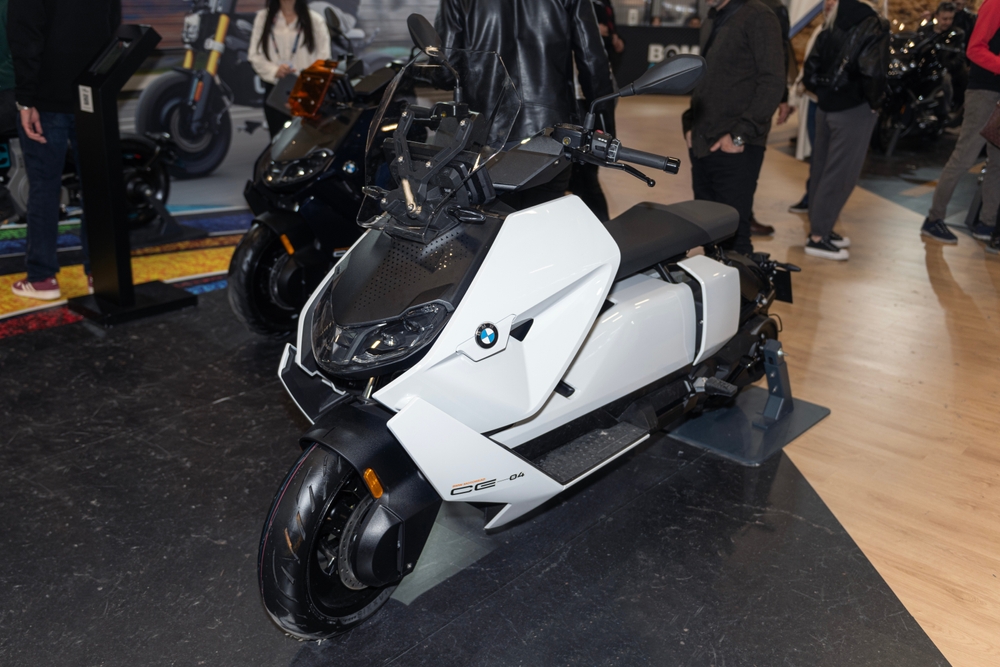bmw ce 02