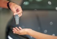Conducerea unui autovehicul împrumutat: ce spune legea și când ai nevoie de împuternicire auto